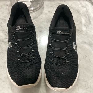 Black and white sketchers